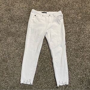 KanCan Jeans Women’s 13/30 White Grommet Raw Hem Edgy Y2K Unique Spring Vacation